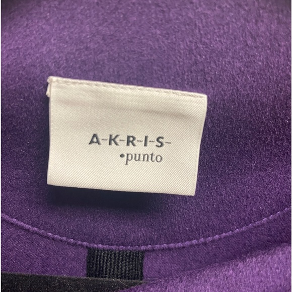 Wool Short Wrap Style Jacket - Picture 8 of 8